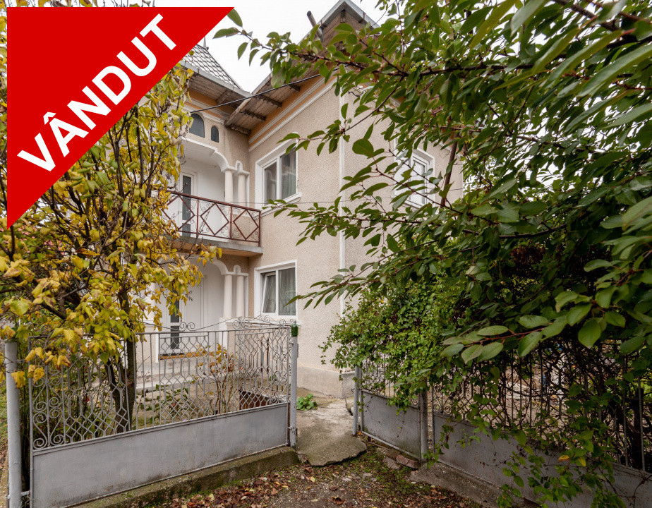 Casa traditionala la tara in Gliganu de Jos Com. Rociu-Arges la 30 km de Pitesti