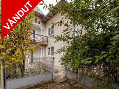 Casa traditionala la tara in Gliganu de Jos Com. Rociu-Arges la 30 km de Pitesti