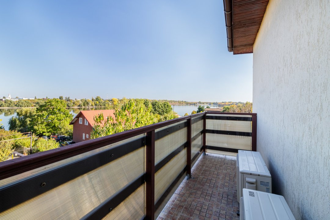 Apartament cu vedere catre lac
