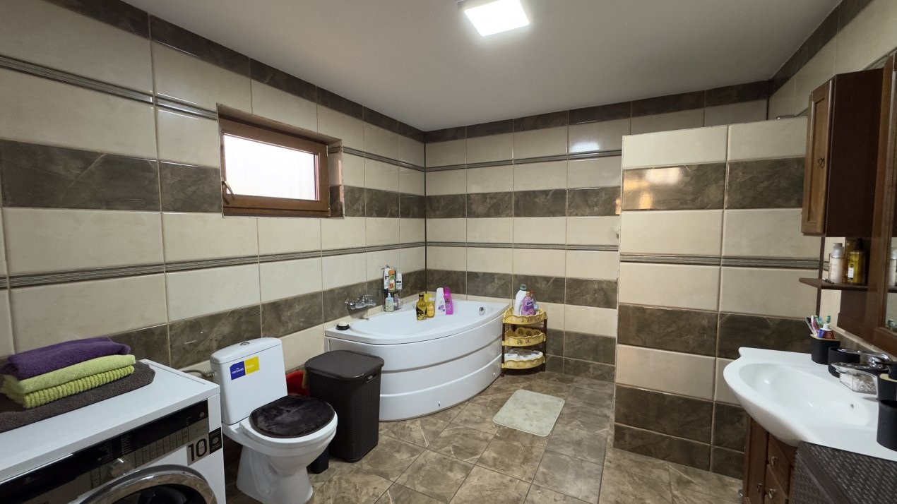Casă individuală 3 camere, Teren 1439 mp Loc. Berea Jud. Satu Mare