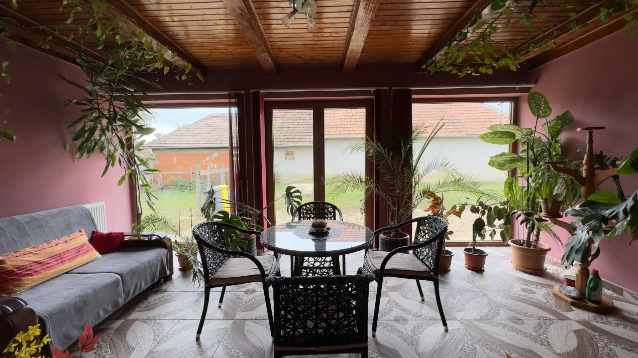 Casă individuală 3 camere, Teren 1439 mp Loc. Berea Jud. Satu Mare
