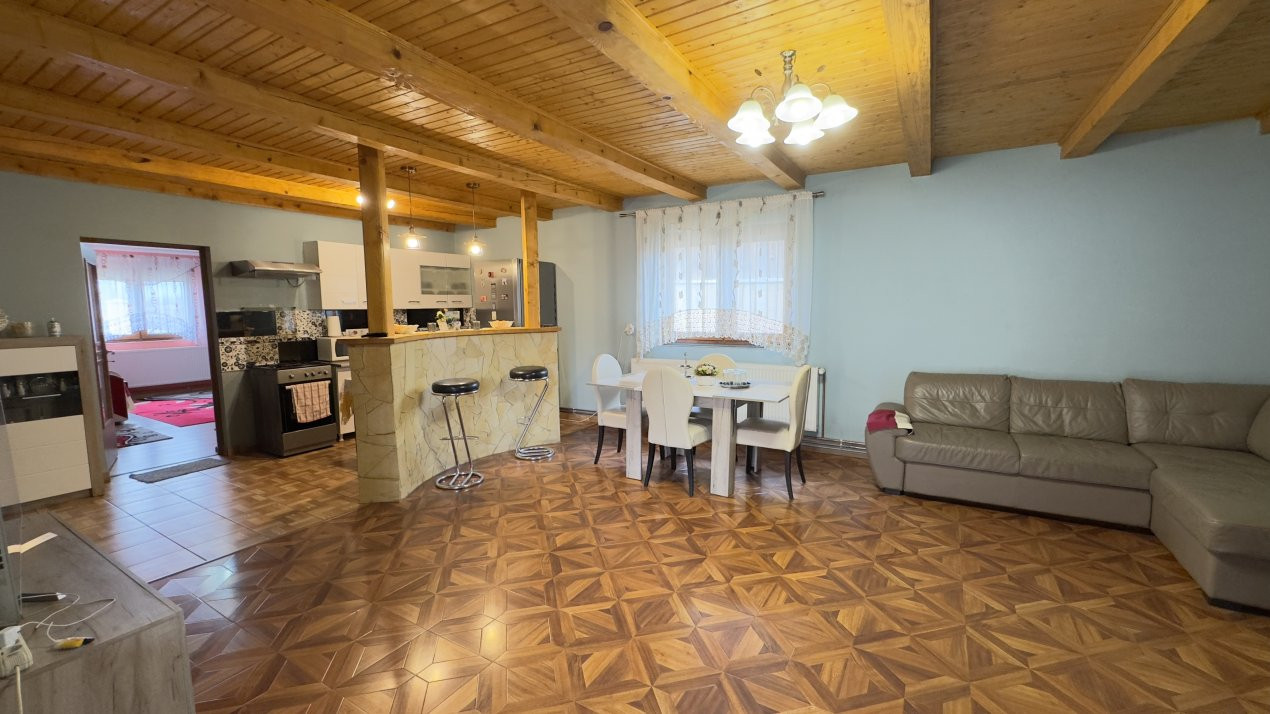 Casă individuală 3 camere, Teren 1439 mp Loc. Berea Jud. Satu Mare