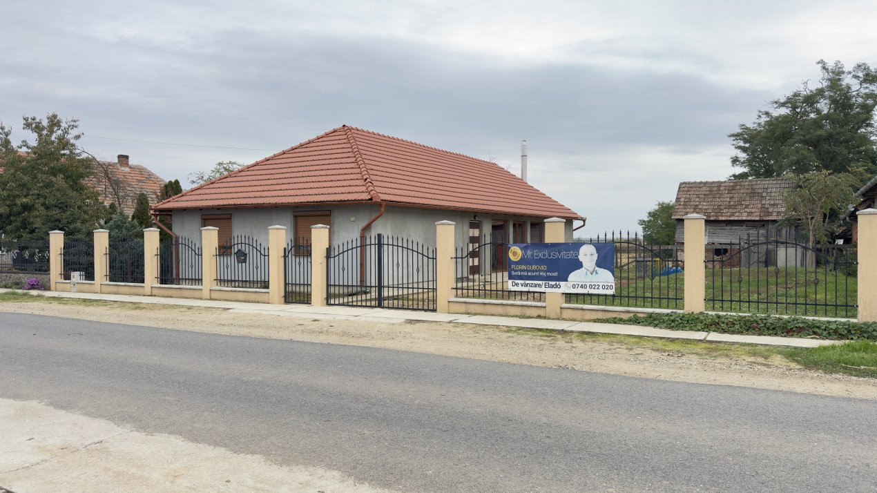 Casă individuală 3 camere, Teren 1439 mp Loc. Berea Jud. Satu Mare