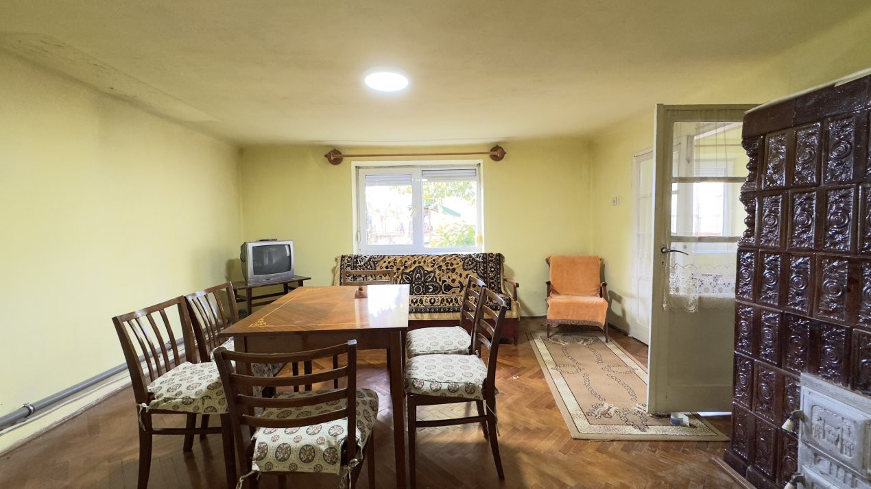 Casă 3 camere, Teren 518 mp Str. Florilor nr.5, Carei -Comision 0% cumpărător