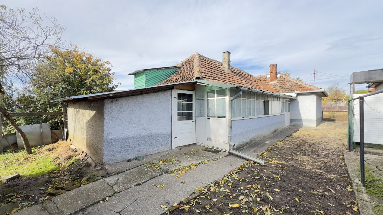 Casă 3 camere, Teren 518 mp Str. Florilor nr.5, Carei -Comision 0% cumpărător