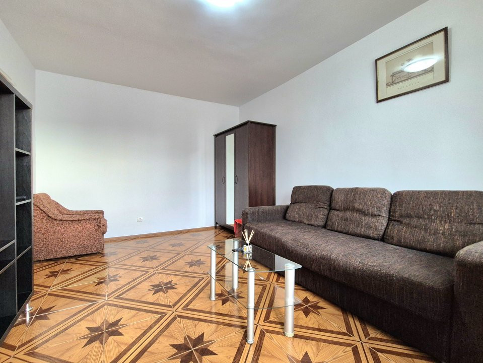 Garsoniera - Boiler - Metrou Dristor