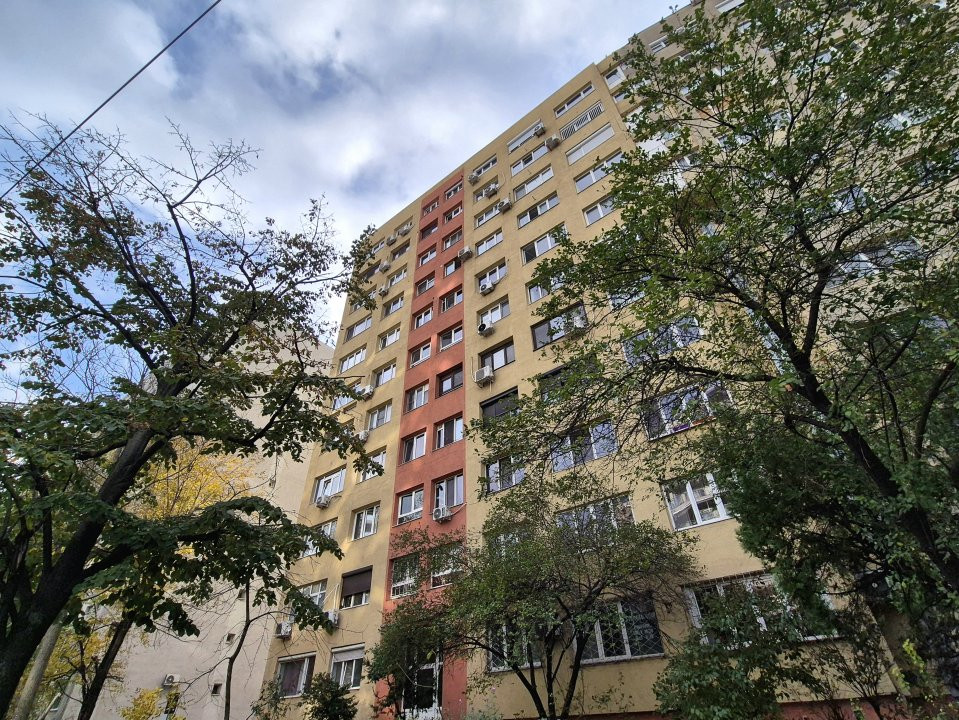 Garsoniera - Boiler - Metrou Dristor