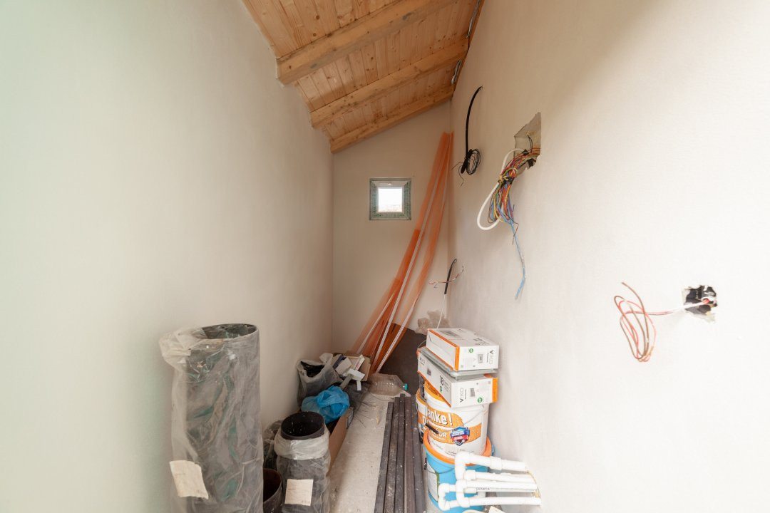 Casa noua P+M, cu teren de 500 mp, in Draganu, AG