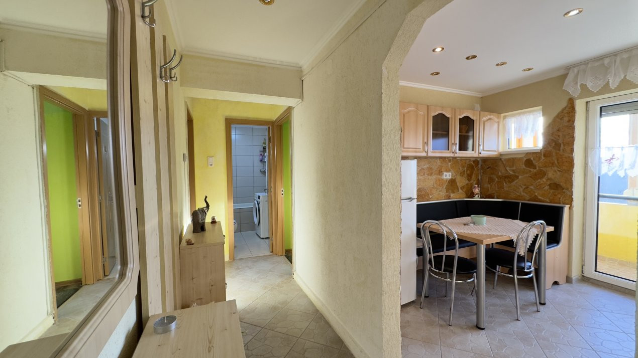 Apartament 2 camere MV1 Etaj IV, Str. Liszt Ferenc - Carei