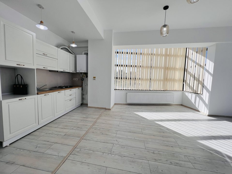 Apartament ultracentral, 2 camere Fratii Golesti-Pitesti