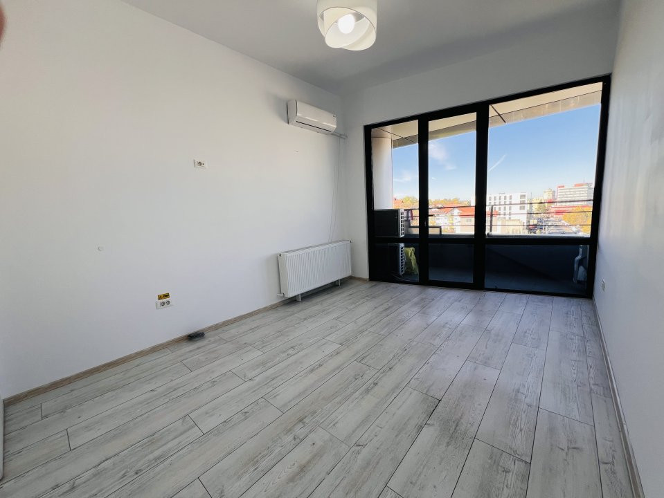 Apartament ultracentral, 2 camere Fratii Golesti-Pitesti