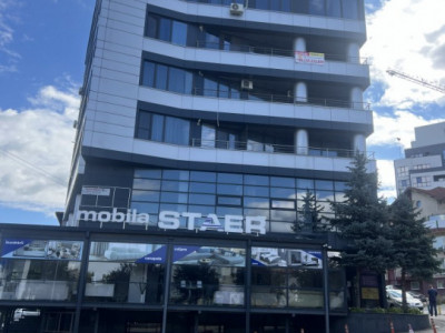 Apartament ultracentral, 2 camere Fratii Golesti-Pitesti