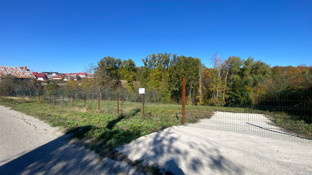 Teren 969 mp intravilan Babana, jus. Arges. Comision 0%