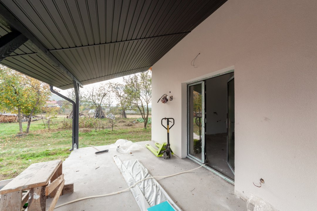Casa noua P+M, cu teren de 500 mp, in Draganu, AG