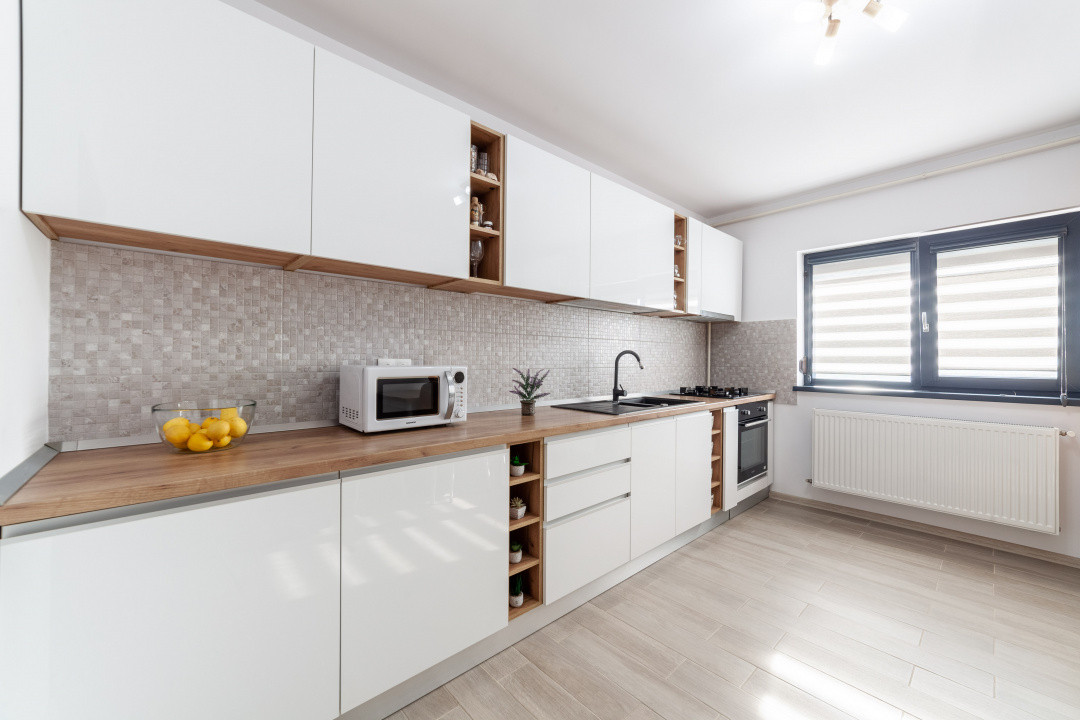 Apartament 3 camere, Str. Teilor Geamana!