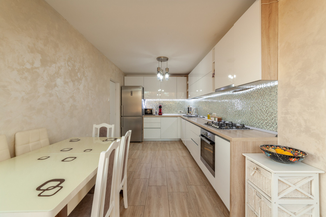 Casa cu priveliste - Stefanesti!