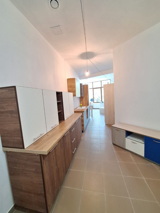 Inchiriere Spatiu Comercial stradal-Ultracentral-Topoloveni