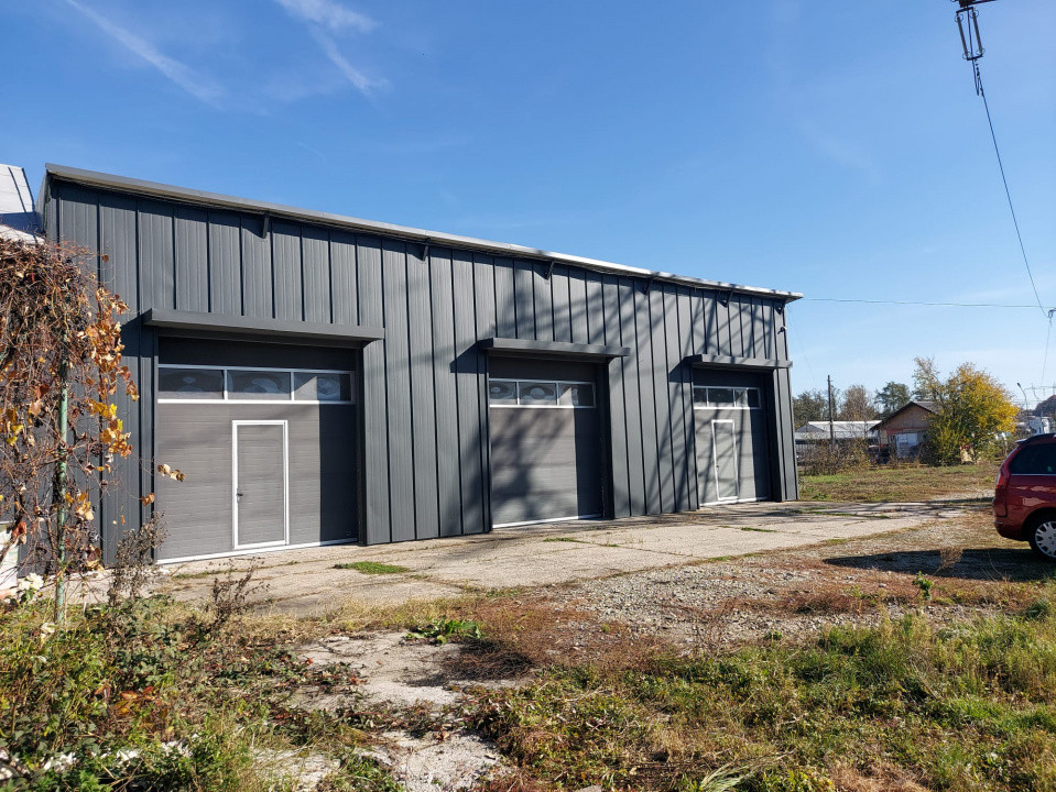 De închiriat: Hale si locuință pe 3 000 mp/ Bascov - Argeș