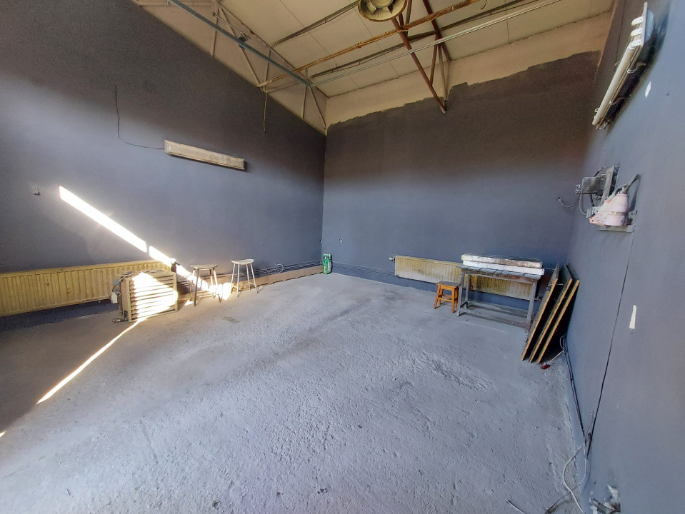 De închiriat: Hale si locuință pe 3 000 mp/ Bascov - Argeș