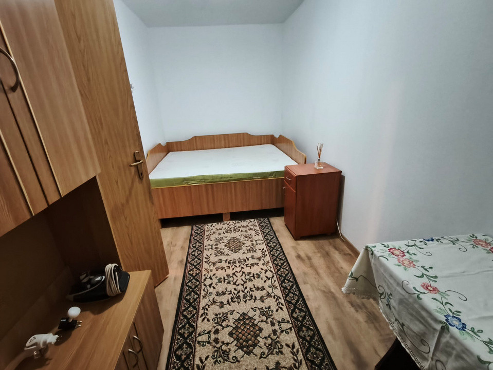Apartament 2 camere de închiriat – Zona 9 Mai, Str. Olari, Târgu Jiu