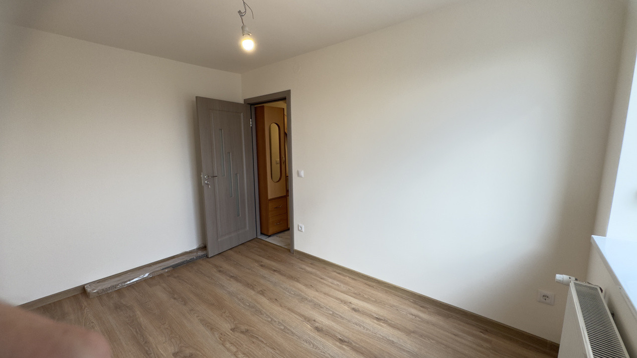 Apartament decomandat 2 camere Etaj IV Carei - Eliberării Nr.8 - Renovat 2025