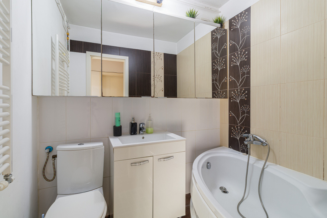 Apartament decomandat si luminos | Metrou 1 Decembrie