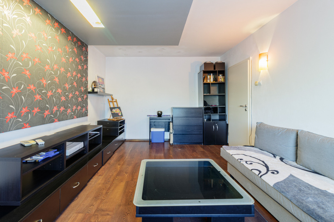 Apartament decomandat si luminos | Metrou 1 Decembrie