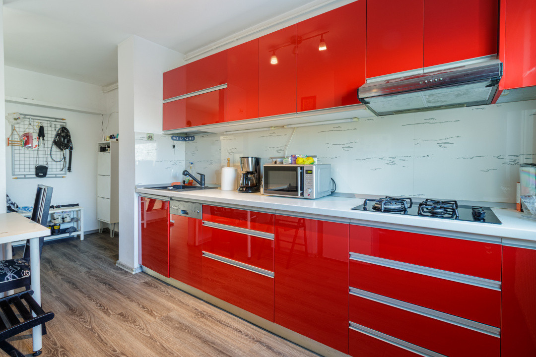 Apartament decomandat si luminos | Metrou 1 Decembrie