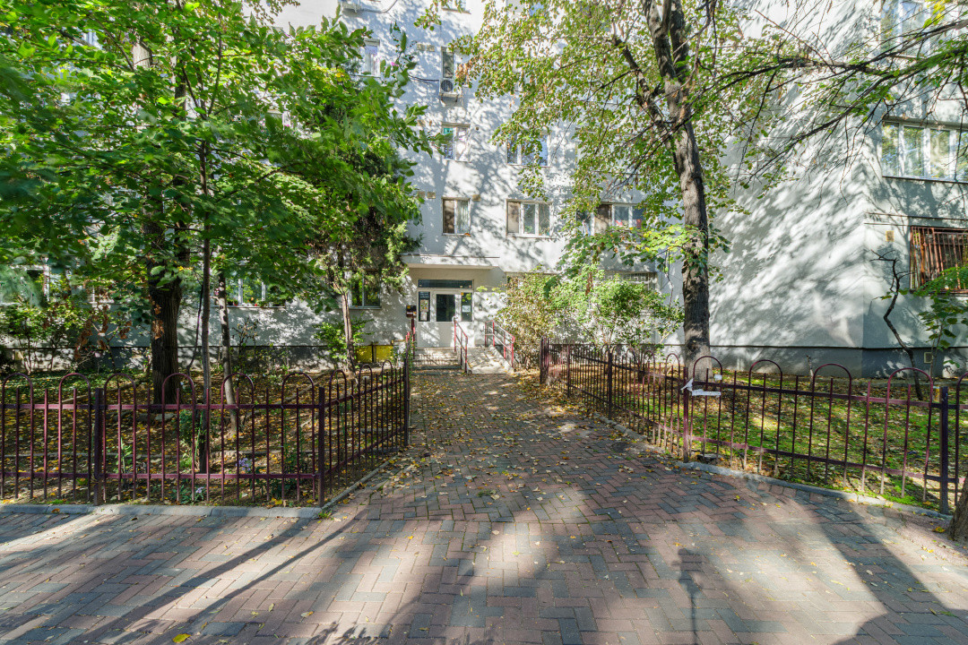 Apartament decomandat si luminos | Metrou 1 Decembrie