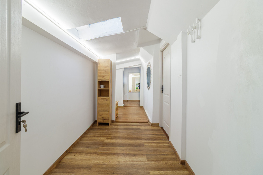 Apartament 4 camere – 160 mp utili, mansardă modernă!