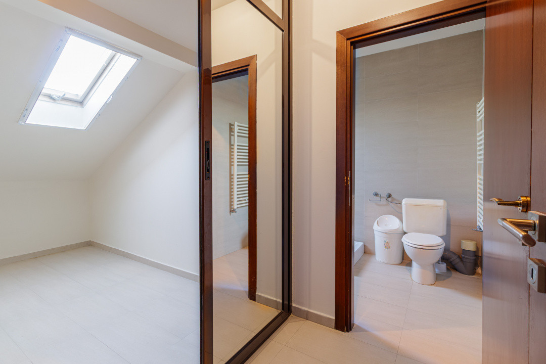 Apartament spațios în vilă – 217 mp utili, Tunari!