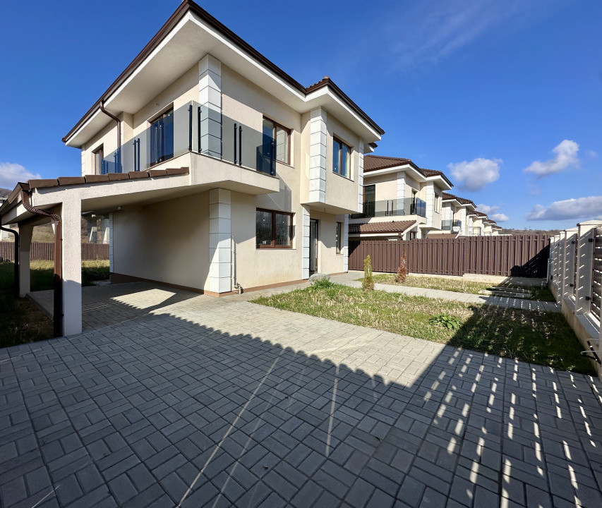 Comision 0. Casa noua Luna de Sus, Floresti