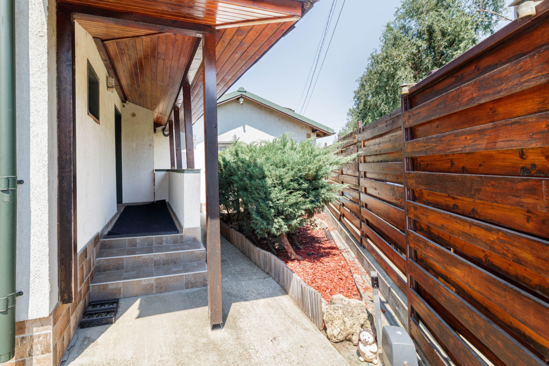 Casa luminoasa cu gradina si garaj 