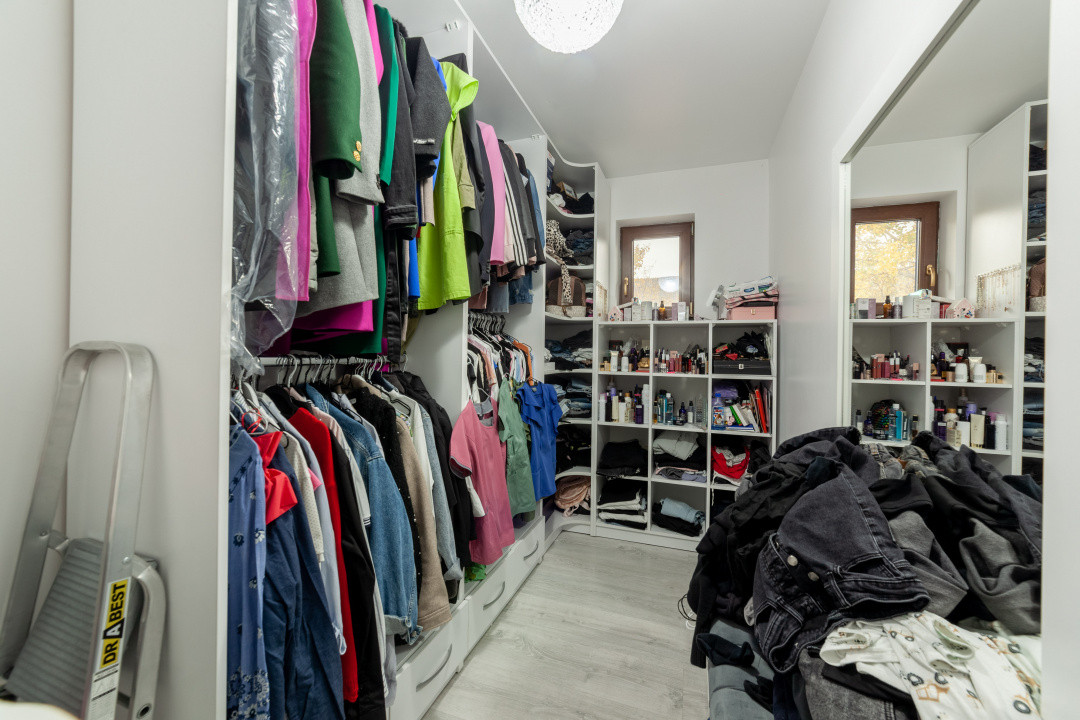 0% Comision!!! CASA PARTER + ETAJ -   STEFANESTI , ARGES