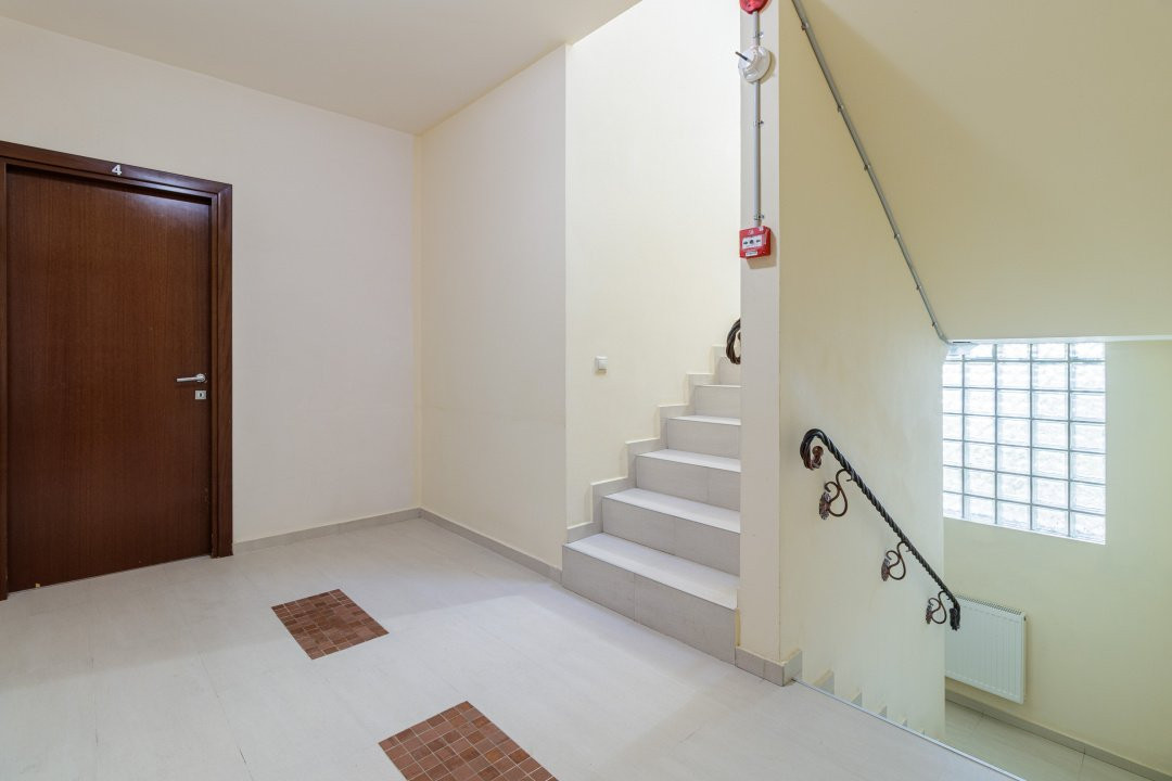 Apartament spațios în vilă – 217 mp utili, Tunari!