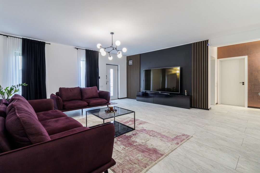 Casă superbă pe parter cu piscină, foișor și 1.000 mp teren – Dascălu!