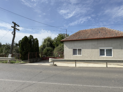 Casă 3 camere, Teren 1875 mp Loc. Tiream Jud. Satu Mare-Comision 0% cumpărător
