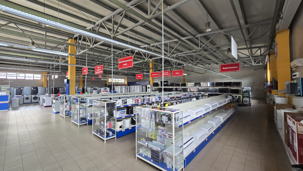 Spațiu comercial/ Showroom str. Careiului