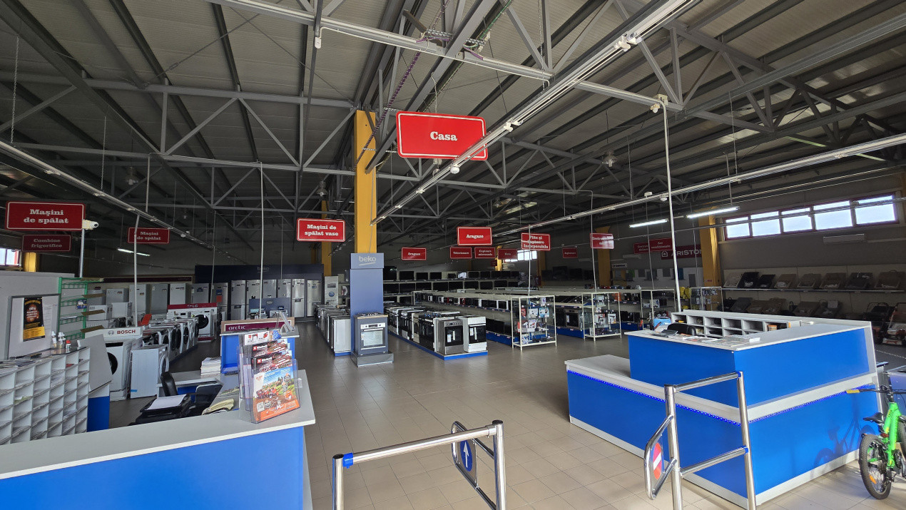 Spațiu comercial/ Showroom str. Careiului