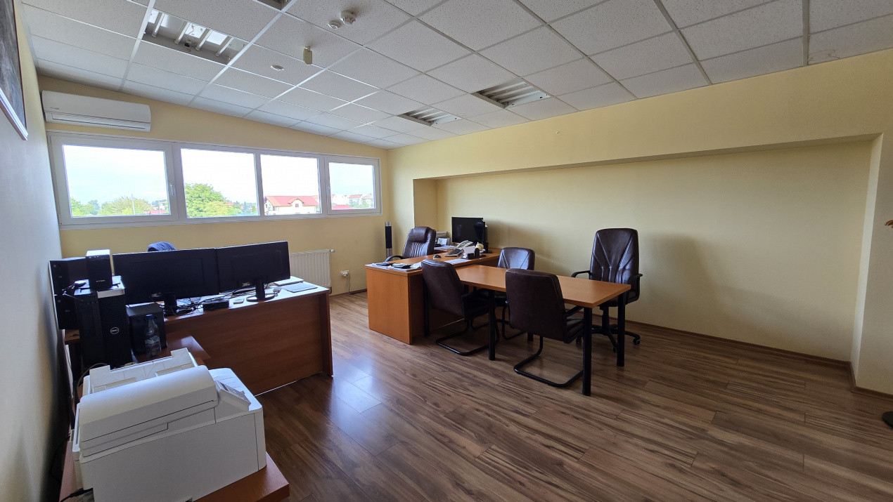 Spațiu comercial/ Showroom str. Careiului