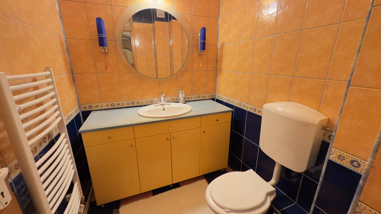 Apartament Decomandat 4 camere MV1, Etaj 1 - Str. Liszt Ferenc - Carei