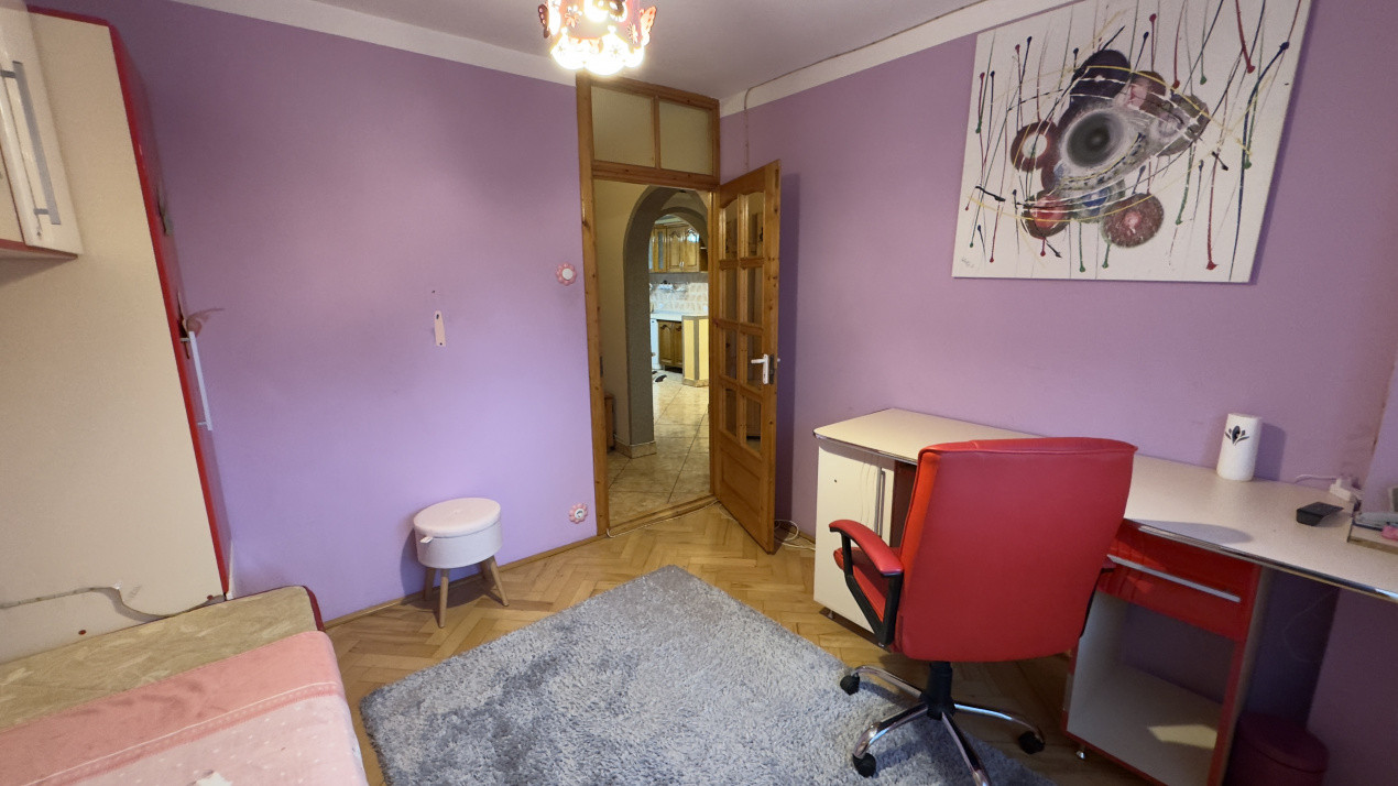 Apartament Decomandat 4 camere MV1, Etaj 1 - Str. Liszt Ferenc - Carei