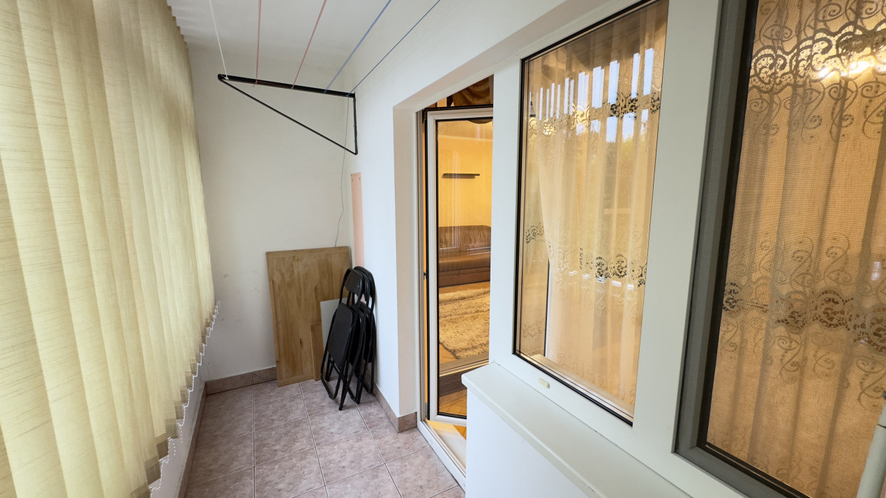Apartament Decomandat 4 camere MV1, Etaj 1 - Str. Liszt Ferenc - Carei