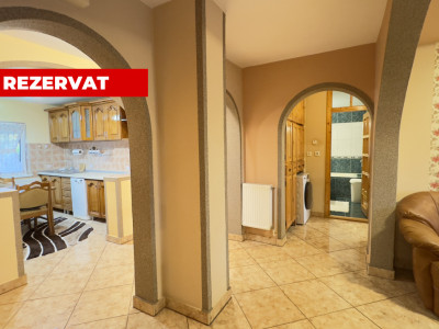 Apartament Decomandat 4 camere MV1, Etaj 1 - Str. Liszt Ferenc - Carei