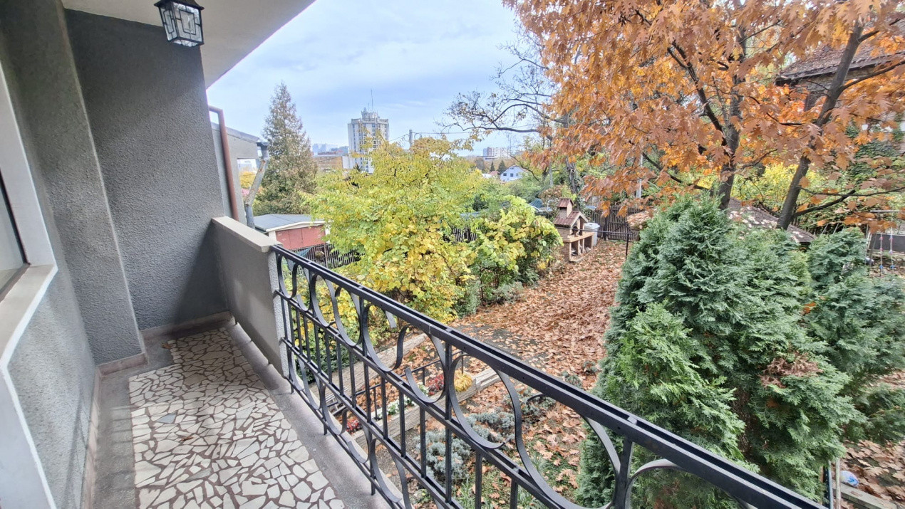 Casa Centrala de vanzare - Strada Rahovei Pitesti 