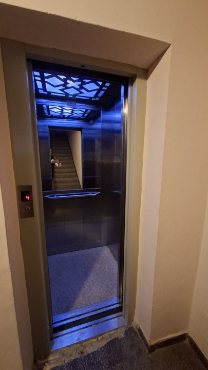 Vanzare Garsoniera moderna la cheie Gavana, centrala proprie