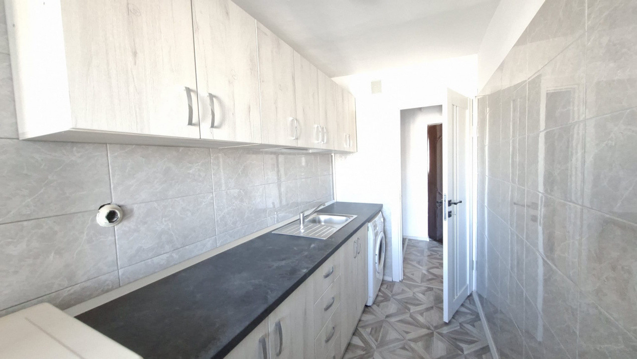 Vanzare Garsoniera moderna la cheie Gavana, centrala proprie