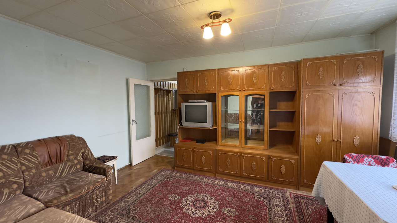 Apartament 2 camere mobilat și utilat, Str. Ignisului Nr.22, Etaj II - Carei