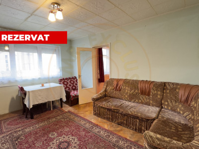 Apartament 2 camere mobilat și utilat, Str. Ignisului Nr.22, Etaj II - Carei