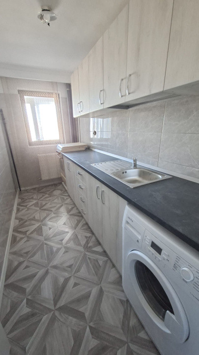 Garsoniera moderna la cheie Gavana, centrala proprie